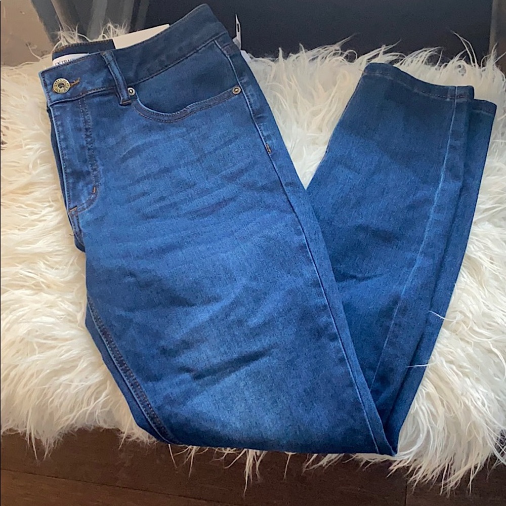 Ellen Tracy Serene Classic Mid-rise Skinny Jeans